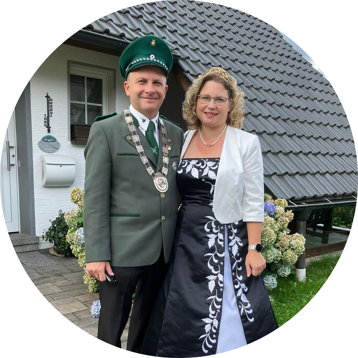 2023 Königspaar Michael Binder und Natascha Binder geb. Grütz 2023 Königspaar Michael Binder und Natascha Binder geb. Grütz